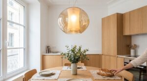 Suspension bohème en rotin impossible à nettoyer : je la remplace par ce luminaire sans poussière qui fait un carton