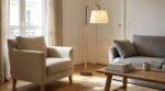 Voici le lampadaire Maxi Bazar à moins de 50 € qui crée une lumière naturelle et change tout dans le salon