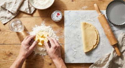 Cette pâte brisée en 5 minutes de ma voisine pâtissière m’a fait bannir les rouleaux industriels pour toujours