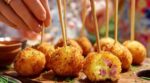 Apéro : ces boulettes jambon-fromage bluffent vos invités grâce à ce geste tout bête au dernier moment