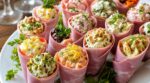 Apéro : ces cornets de jambon en 5 garnitures simples font disparaître le plateau avant même l’arrivée du plat