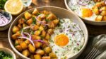 Ce bowl pommes de terre-œufs à moins de 3 € prêt en 25 min remplace nos brunchs, à condition d&rsquo;éviter cette erreur