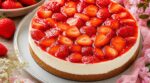 Ce cheesecake fraise-spéculoos sans cuisson détrône la tarte aux fraises, à condition d’éviter ce geste qui ruine tout