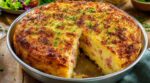 Ce gâteau croustillant jambon-fromage façon tortilla-gratin réconcilie la famille à table si vous évitez cette erreur