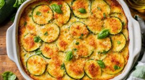 Ce gratin léger de courgettes rend complètement accro : la méthode secrète pour éviter l&rsquo;effet flaque d&rsquo;eau