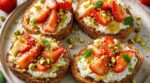 Fraises et ricotta sur pain grillé : ce mélange douteux pourrait bien révolutionner vos petits-déjeuners en 10 minutes
