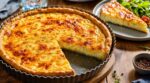 J’ai arrêté de chercher le plat qui plaît à tout le monde : cette quiche 4 fromages prête en 35 min a tout changé