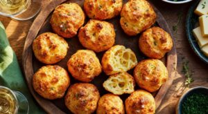 Pâte à choux : cette astuce avec ce fromage râpé va complètement changer vos prochains apéros