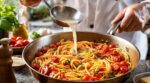 Pâtes : cette cheffe italienne supplie les Français d&rsquo;arrêter ces 3 erreurs qui gâchent tous leurs plats