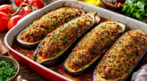 Vos aubergines farcies à la viande ne seront plus jamais spongieuses grâce à ce geste clé au four