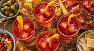 Apéro : oubliez le Negroni classique, ce vin pétillant italien le transforme en cocktail imbattable cet été