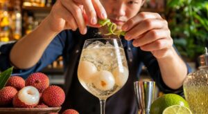 Apéros : ce spritz asiatique au litchi bluffant des barmen cache une méthode simple que peu de gens suivent en France