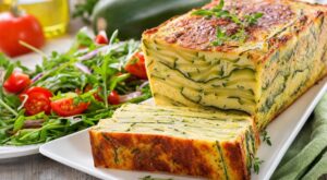 Canicule : ce flan de courgettes ultra léger devient votre repas complet si vous évitez ce geste au four