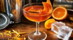 Ce cocktail chic à base d’Aperol va bluffer vos invités à la maison et faire oublier le Spritz de terrasse