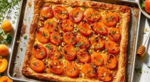 Ce dessert d’été aux abricots, seulement 3 ingrédients : la tarte fine gâchée par cette erreur au four