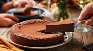 Gâteau au chocolat sans farine : ce légume râpé du potager qui remplace tout et bluffe les invités