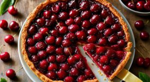Les pâtissiers ne dénoyautent jamais leurs cerises au couteau : ce geste caché fait 1 kg en 2 minutes, proprement