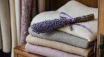 Mites dans vos placards : ce tressage en lavande à fabriquer en 10 minutes sauve vos pulls sans produits chimiques