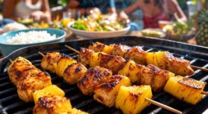 Poulet au barbecue : ce fruit sucré dans la marinade a tout changé, mes amis s&rsquo;invitent chaque dimanche