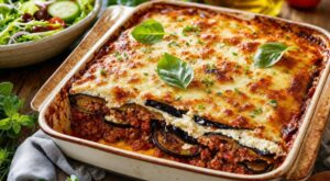 « Remplace tes plaques de pâtes par ça » : cette astuce grecque rend tes lasagnes bien plus légères