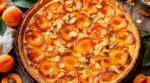 Voici la tarte abricots-frangipane qui embaume la maison et ne rate jamais : ce geste change tout