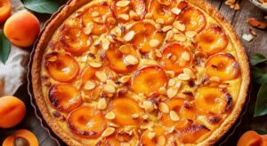 Voici la tarte abricots-frangipane qui embaume la maison et ne rate jamais : ce geste change tout