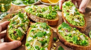 Apéro : cette tartinade verte fait disparaître un plateau entier en 10 min si vous évitez ce geste fatal