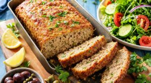 Ce pain au thon ultra-moelleux de grand-mère transforme une boîte en repas d’été qu’on vous réclamera à chaque apéro