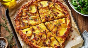 Cette galette toscane aux pommes de terre bluffe tout le monde : si croustillante et pourtant sans gluten