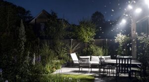 Jardin : cette erreur avec vos spots LED le rend glacial le soir et tout le monde la fait sans le savoir