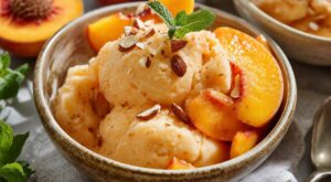 Ne jetez plus ces fruits trop mûrs : ce sorbet express sans sorbetière bluffe tous vos invités en 10 min