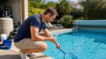 Piscine trouble, eau verte : cette méthode de 15 minutes par semaine corrige le pH et évite l’erreur fatale