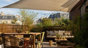 Terrasse vide malgré vos beaux meubles : cette erreur ignorée la rend invivable en plein été 2026