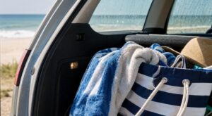 Vos serviettes de plage sentent le moisi ? Ce moment entre mer et machine que vous gâchez sans le savoir