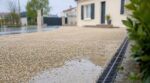 Allée gravillonnée : cette erreur peut vous valoir un recommandé et des travaux très coûteux de la mairie