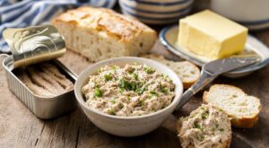 Apéro : ne servez plus de rillettes, cette tartinade bretonne au poisson en boîte fait un carton si vous évitez ce piège