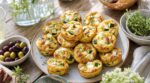 Apéros d’été : ces mini quiches courgette-feta que ma fille appelle « nuages à la feta », si vous évitez ce geste