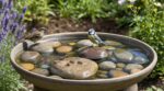 Canicule : cette erreur avec l’eau des oiseaux tue abeilles et oisillons, et la plupart des jardiniers l’ignorent