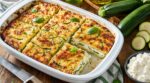 Ce faux gratin froid de courgettes sans four va sauver vos dîners d’été (et personne ne devinera son secret)