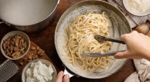 J’ai reposé ma fourchette : cette sauce blanche italienne que les Italiens font tout le temps (si vous évitez ce geste)