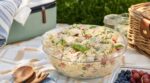 Pique-niques : depuis 10 ans, cette salade de pâtes au poulet revient toujours vide grâce à ce geste clé oublié