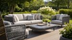 Salon de jardin en résine tressée : arrêtez de l’acheter, ce mobilier supporte tout l’été dehors sans broncher