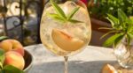 Spritz classique : ne servez plus ce verre orange à l’apéro, remplacez-le par ce cocktail pâle ultra frais