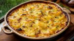 Vous laissez la pluie gâcher vos barbecues ? Ce gratin de pommes de terre au four façon barbecue met tout le monde d’accord
