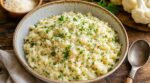 Arrêtez le gratin lourd : ce faux riz crémeux avec ce légume fait oublier le vrai riz à table