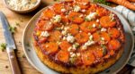 Ce gâteau salé carottes-feta prêt en 15 minutes remplace la quiche, mais gare au retournement final