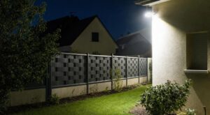 Éclairage extérieur du voisin : cette lettre de la mairie qui peut tout faire basculer après des nuits trop lumineuses