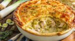Fins de mois difficiles : cette tourte crémeuse poulet-poireaux, peu d’ingrédients et un geste qui change tout