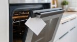 Four qui chauffe mal : ce test avec une feuille A4 révèle ce détail caché qui plombe votre facture