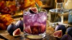 Gin : ce fruit violet d’automne écrasé au fond du verre, le geste des barmans pour éviter un cocktail fade